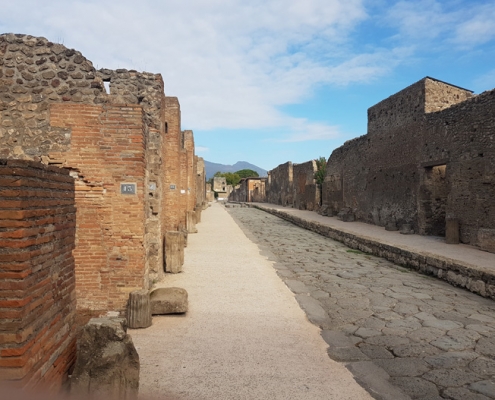 Via Mercurio, a nice street of Pompeii