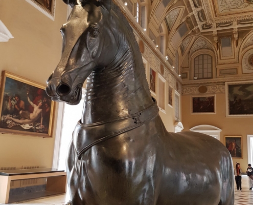 Horse statue in bronze from Herculaneum