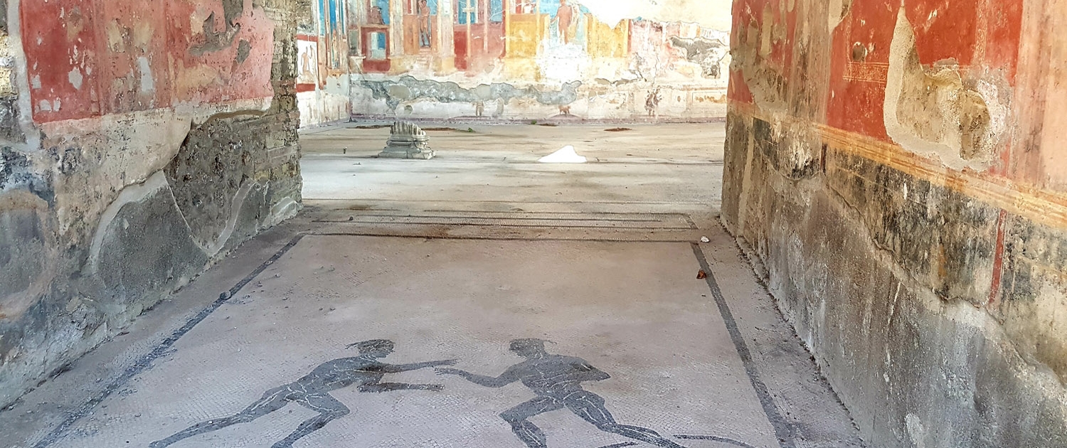 The Ggymnasium of the Iuvenes in Pompeii
