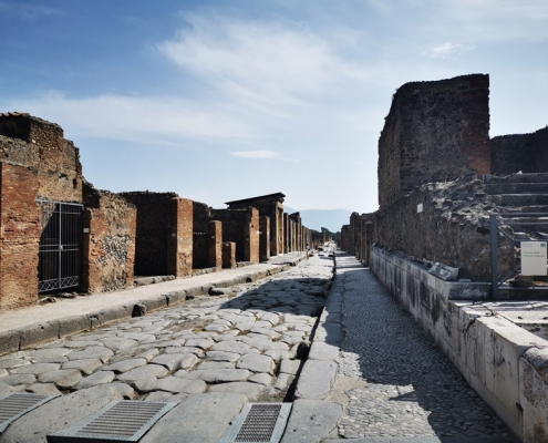 Via della Fortuna Augusta in Pompeii